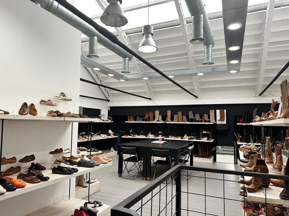 Showroom Chini Equipe, il piano superiore